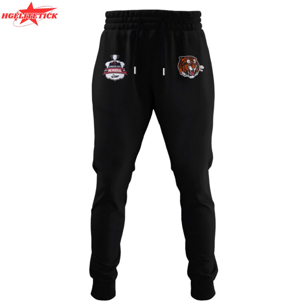 Medicine Hat Tigers Hoodie Champions Memorial Cup 2025 Editions Limited Medicine Hat Tigers Hoodie Champions Memorial Cup 2025 Editions Limited